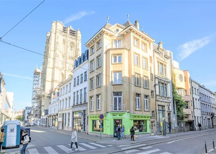 Cauliflower Lodge. Apartment In Heart Of Antwerp